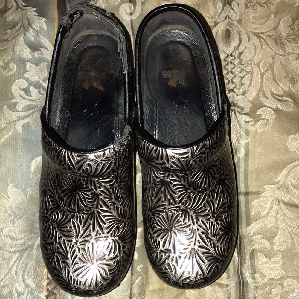 Dansko XP Clogs
